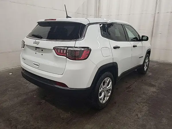 3C4NJDAN5RT141201 2024 JEEP COMPASS - Image 2