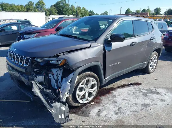 3C4NJDAN5RT160377 2024 JEEP COMPASS - Image 2