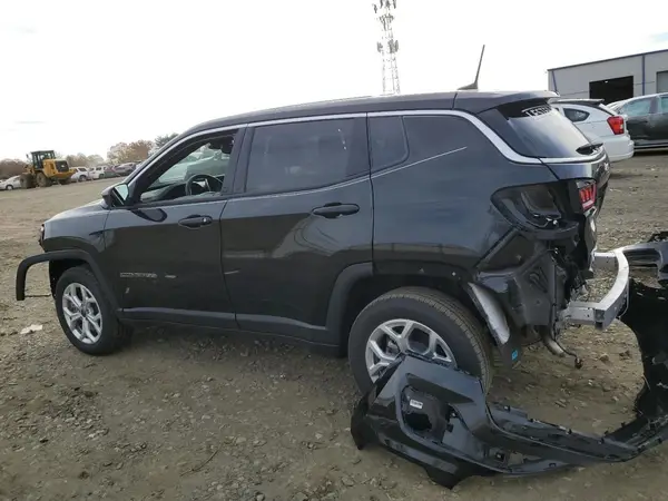 3C4NJDAN5ST585622 2025 JEEP COMPASS - Image 2