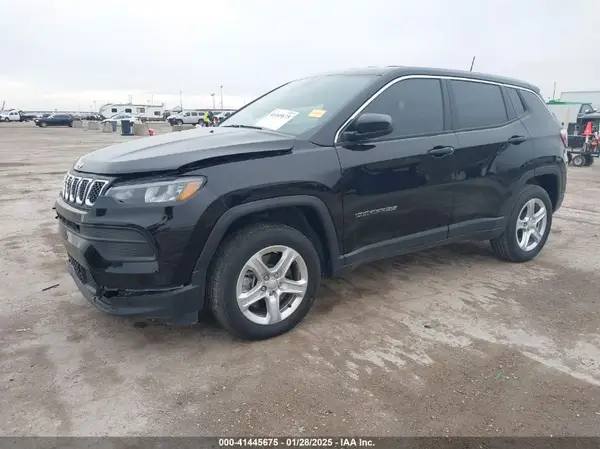 3C4NJDAN6PT546710 2023 JEEP COMPASS - Image 2
