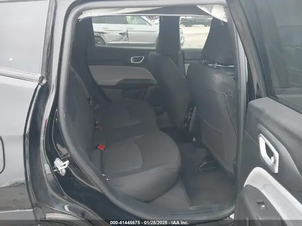 3C4NJDAN6PT546710 2023 JEEP COMPASS - Image 8