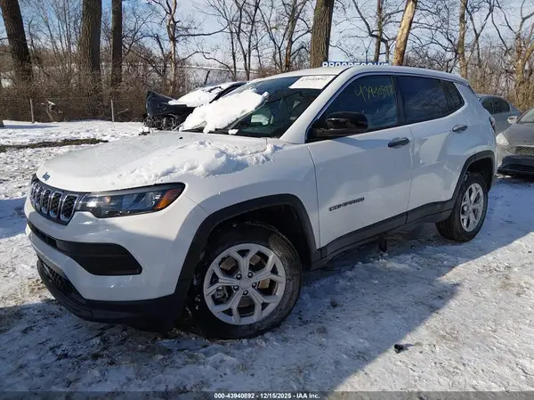3C4NJDAN6RT124293 2024 JEEP COMPASS - Image 2
