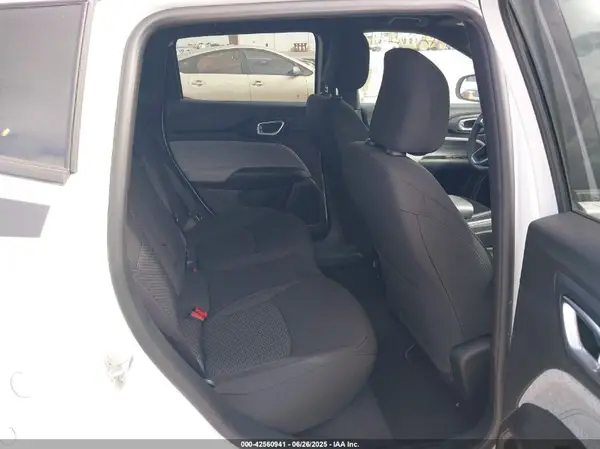 3C4NJDAN6RT156953 2024 JEEP COMPASS - Image 8