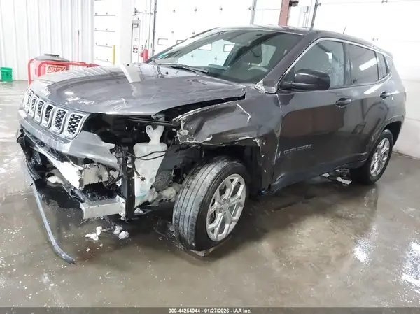 3C4NJDAN6RT173820 2024 JEEP COMPASS - Image 2