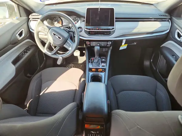 3C4NJDAN6ST540396 2025 JEEP COMPASS - Image 8
