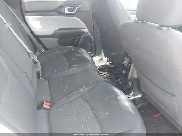 3C4NJDAN6ST540608 2025 JEEP COMPASS - Image 8