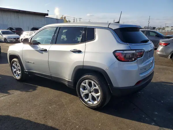 3C4NJDAN6ST541452 2025 JEEP COMPASS - Image 2