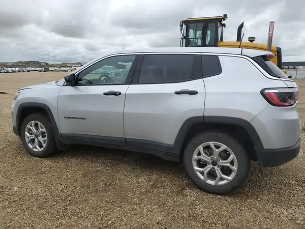 3C4NJDAN6ST553925 2025 JEEP COMPASS - Image 2