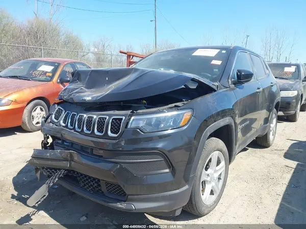 3C4NJDAN7PT520696 2023 JEEP COMPASS - Image 2