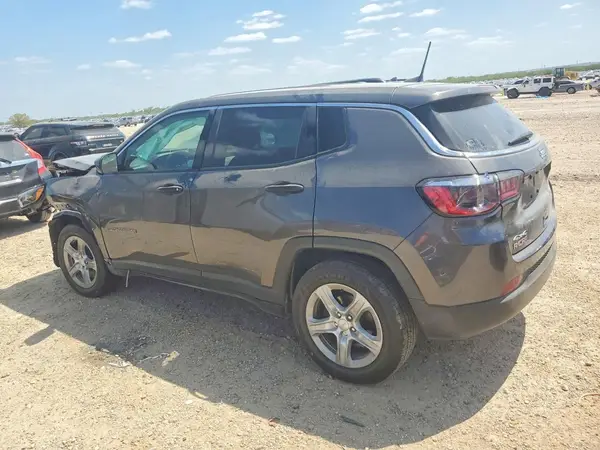 3C4NJDAN7PT536624 2023 JEEP COMPASS - Image 2
