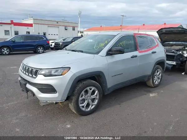 3C4NJDAN7RT160123 2024 JEEP COMPASS - Image 2
