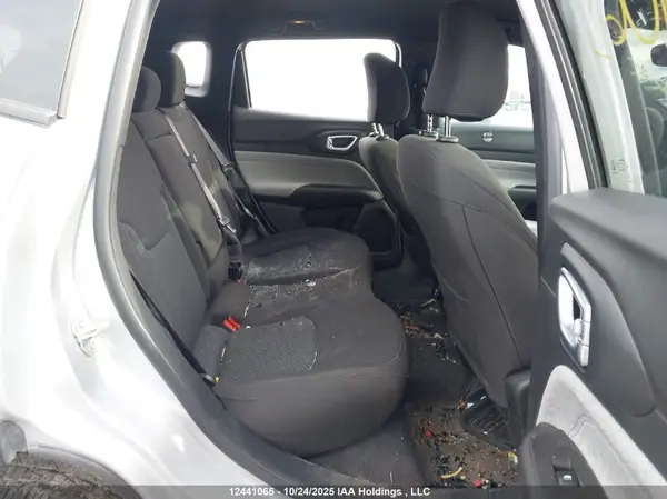 3C4NJDAN7RT160123 2024 JEEP COMPASS - Image 8