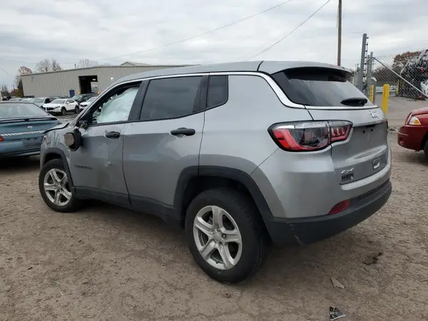 3C4NJDAN7RT575961 2024 JEEP COMPASS - Image 2