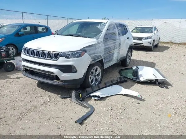 3C4NJDAN7ST520433 2025 JEEP COMPASS - Image 2