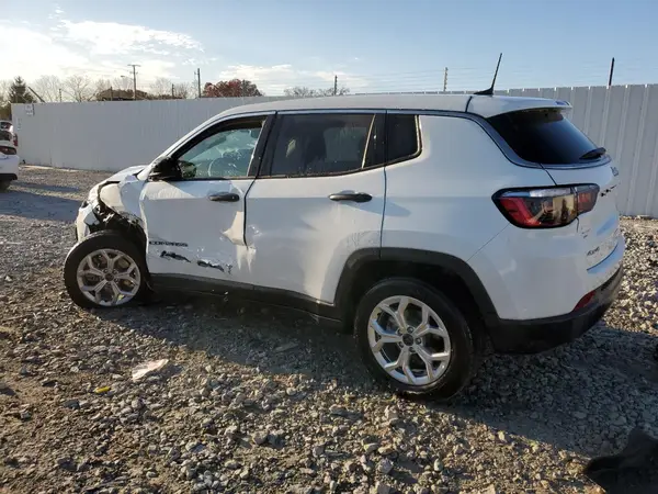 3C4NJDAN7ST566103 2025 JEEP COMPASS - Image 2
