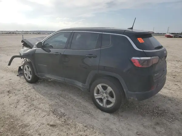 3C4NJDAN8PT509920 2023 JEEP COMPASS - Image 2