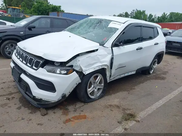 3C4NJDAN8RT101355 2024 JEEP COMPASS - Image 2