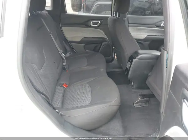 3C4NJDAN8RT101355 2024 JEEP COMPASS - Image 8