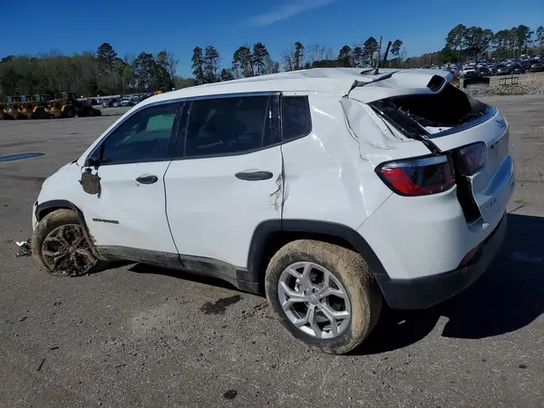 3C4NJDAN8RT135487 2024 JEEP COMPASS - Image 2