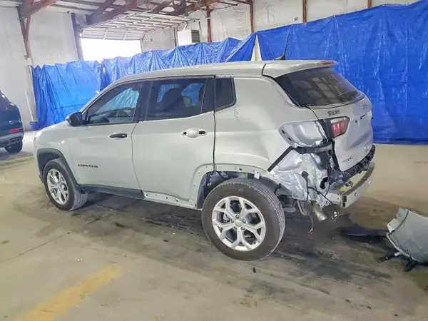 3C4NJDAN8RT136025 2024 JEEP COMPASS - Image 2