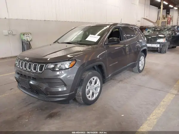 3C4NJDAN8RT144349 2024 JEEP COMPASS - Image 2