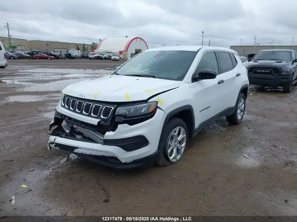 3C4NJDAN8RT169459 2024 JEEP COMPASS - Image 2