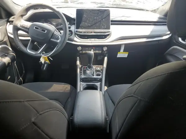 3C4NJDAN8RT173303 2024 JEEP COMPASS - Image 8