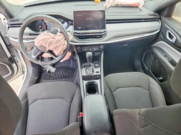 3C4NJDAN8RT173527 2024 JEEP COMPASS - Image 8