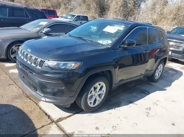 3C4NJDAN8RT175505 2024 JEEP COMPASS - Image 2