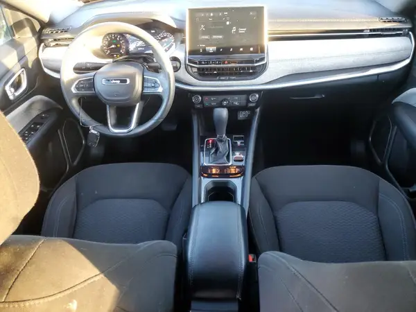 3C4NJDAN8RT598097 2024 JEEP COMPASS - Image 8