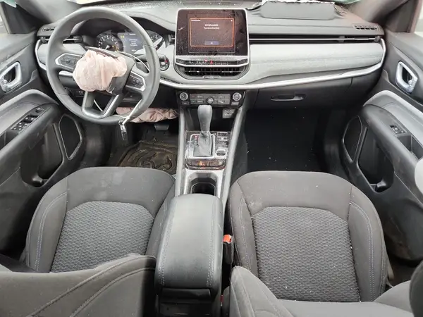 3C4NJDAN8ST575389 2025 JEEP COMPASS - Image 8