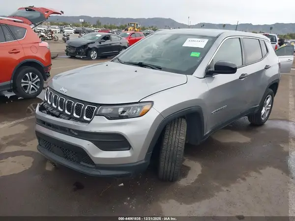 3C4NJDAN9PT506380 2023 JEEP COMPASS - Image 2