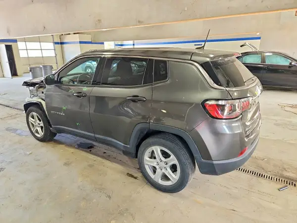3C4NJDAN9PT534647 2023 JEEP COMPASS - Image 2