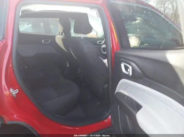 3C4NJDAN9PT536236 2023 JEEP COMPASS - Image 8