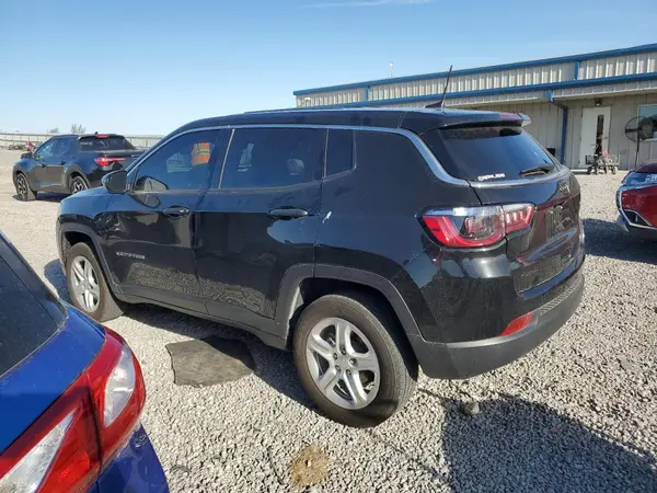 3C4NJDAN9PT559015 2023 JEEP COMPASS - Image 2