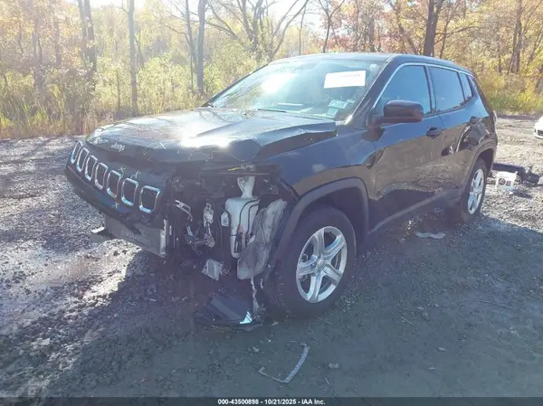 3C4NJDAN9PT567504 2023 JEEP COMPASS - Image 2