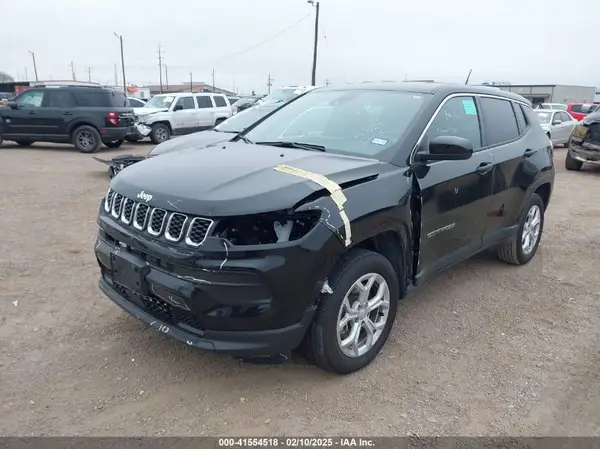 3C4NJDAN9RT105303 2024 JEEP COMPASS - Image 2