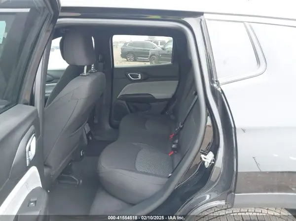 3C4NJDAN9RT105303 2024 JEEP COMPASS - Image 8