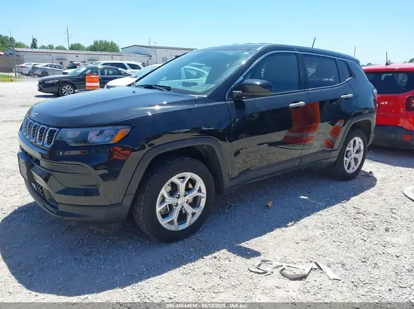 3C4NJDAN9RT106919 2024 JEEP COMPASS - Image 2