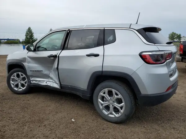 3C4NJDAN9RT160995 2024 JEEP COMPASS - Image 2