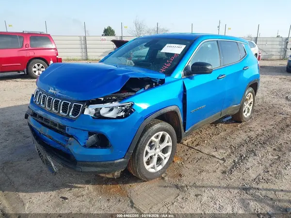 3C4NJDAN9RT175772 2024 JEEP COMPASS - Image 2