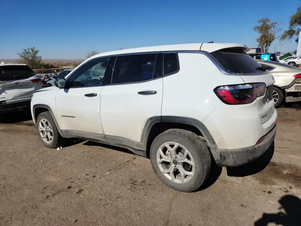 3C4NJDAN9ST530140 2025 JEEP COMPASS - Image 2