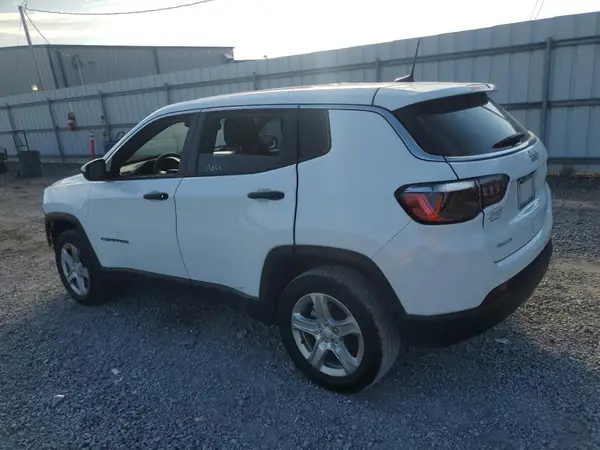 3C4NJDANXPT521809 2023 JEEP COMPASS - Image 2