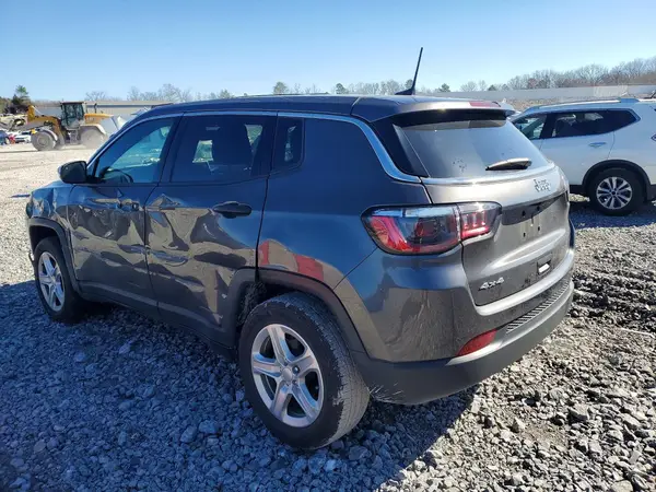 3C4NJDANXPT563512 2023 JEEP COMPASS - Image 2
