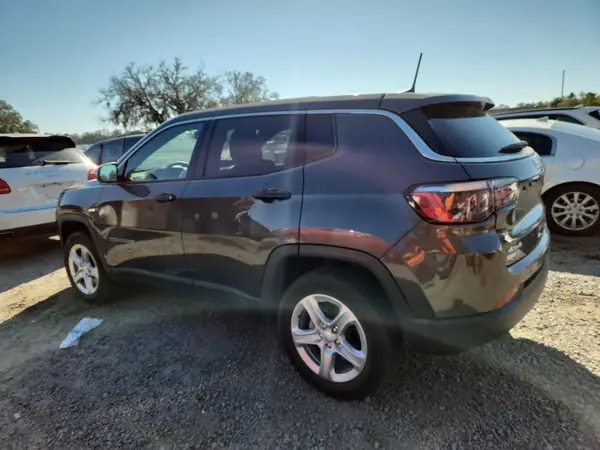 3C4NJDANXPT568497 2023 JEEP COMPASS - Image 2