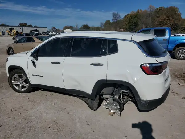 3C4NJDANXRT112129 2024 JEEP COMPASS - Image 2