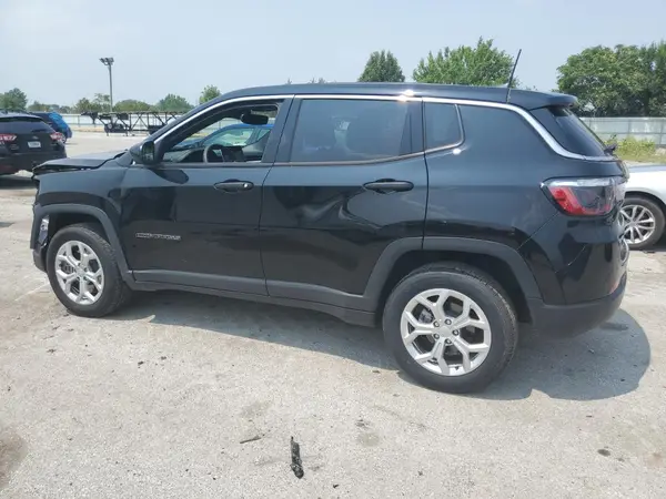 3C4NJDANXRT135703 2024 JEEP COMPASS - Image 2