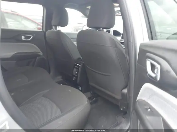 3C4NJDANXRT156860 2024 JEEP COMPASS - Image 8