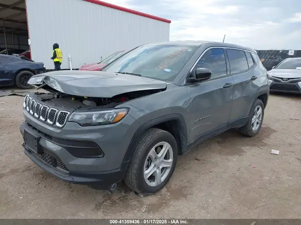 3C4NJDANXRT583844 2024 JEEP COMPASS - Image 2