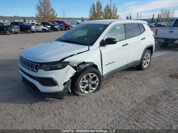 3C4NJDANXST538084 2025 JEEP COMPASS - Image 2
